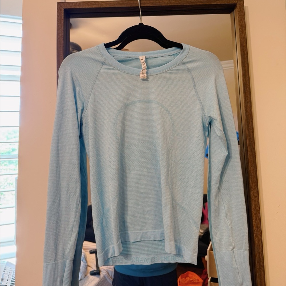 Lululemon shirt